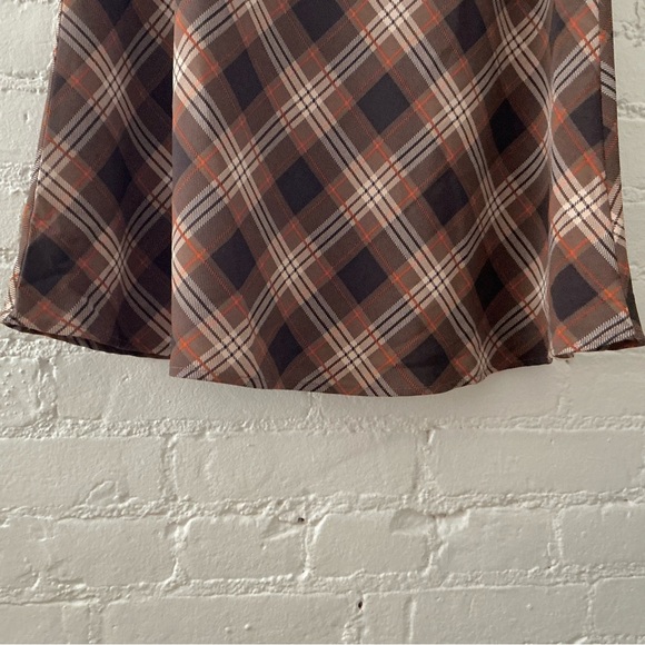 Wild Fable Brown Plaid Print Midi Skirt Pull On Elastic Waist Grunge Academia - Picture 4 of 8